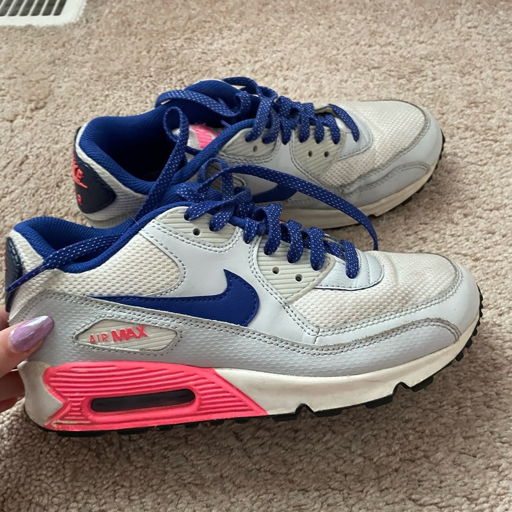 Nike Airmaxes